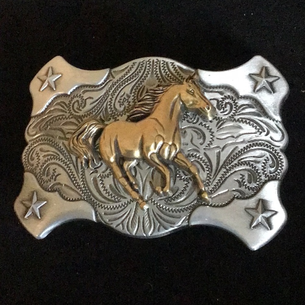 Western Running Gold Colored Horse Belt Buckle New Zinc Alloy